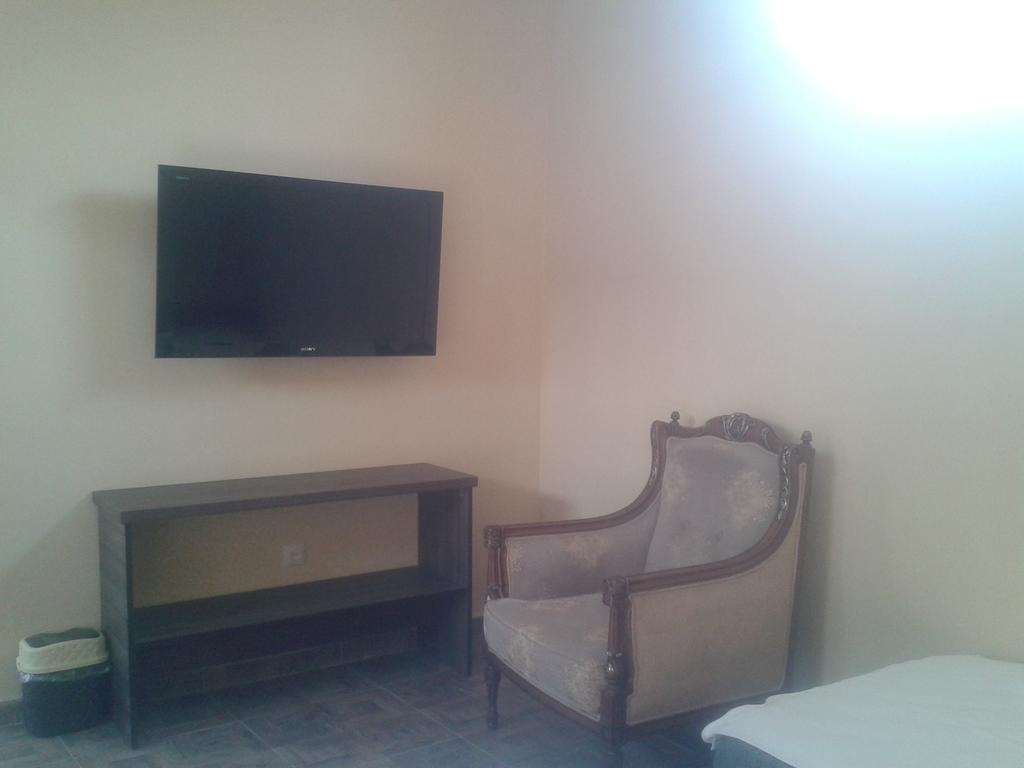 Maxim Mini Hotel Batumi Værelse billede