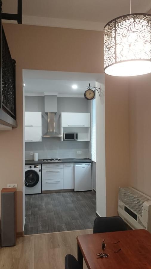 Maxim Mini Hotel Batumi Eksteriør billede